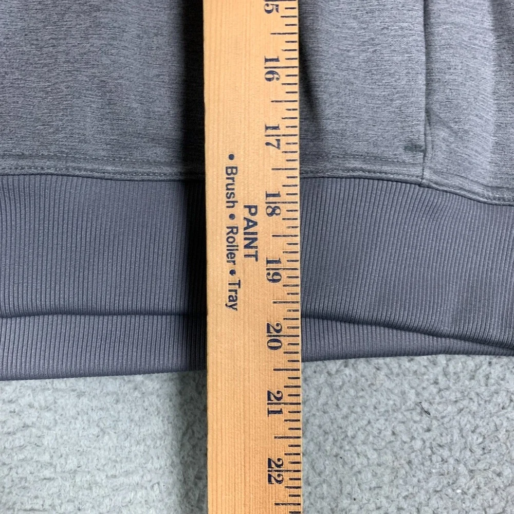 Nike Center Swoosh One Hoodie Womens Medium Gray Therma-FIT Crop NWT‎ $65